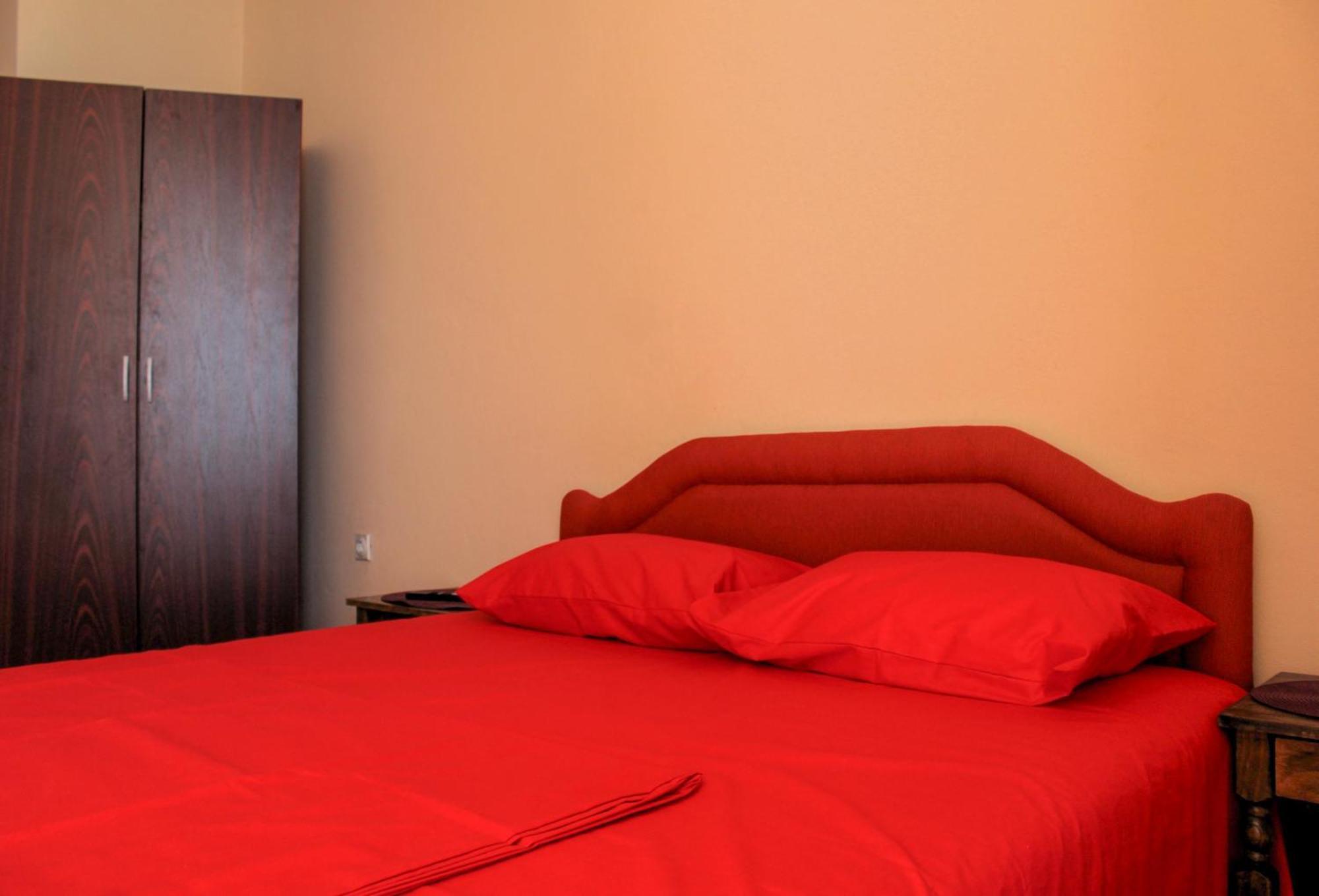 Apartments Olga Ulcinj Kültér fotó